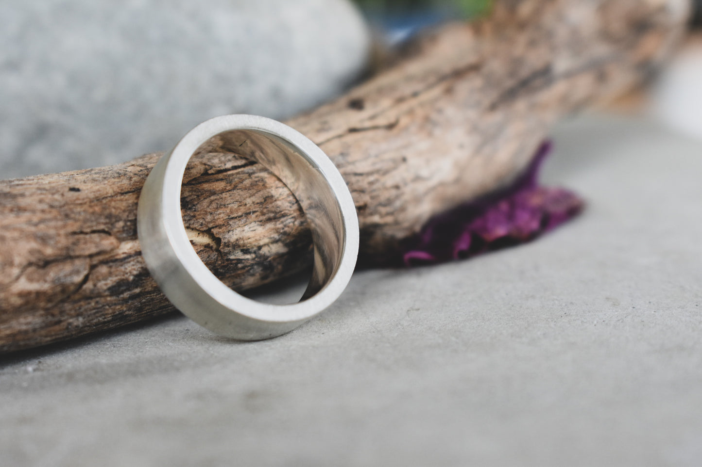 The Industrial Ring 6mm
