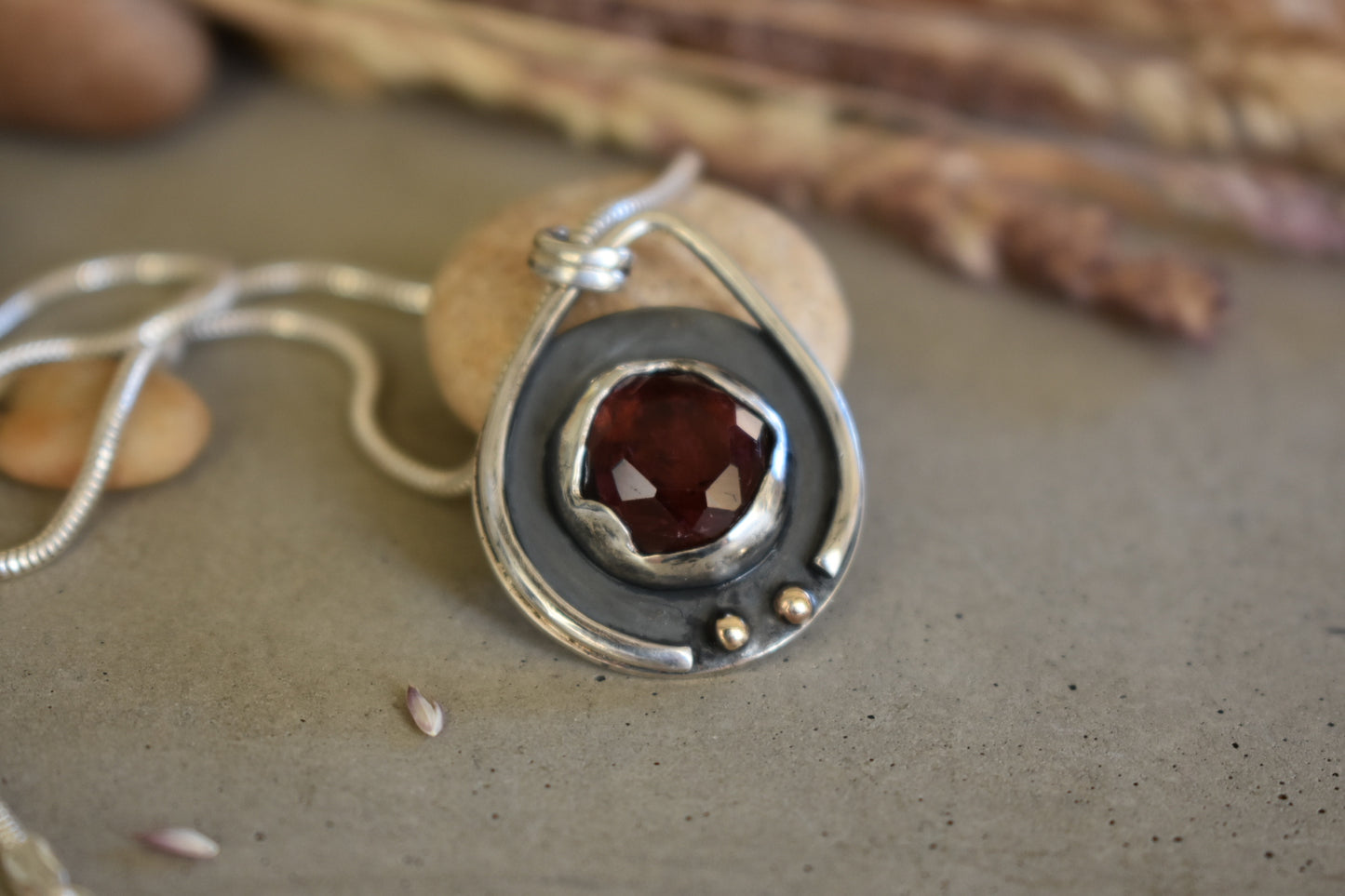 Cosy Winter Berries Pendant