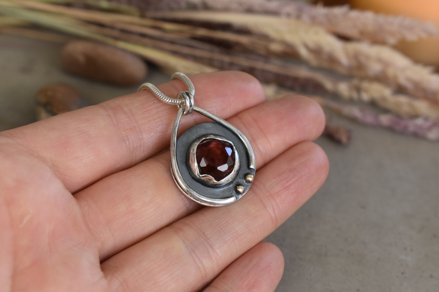 Cosy Winter Berries Pendant