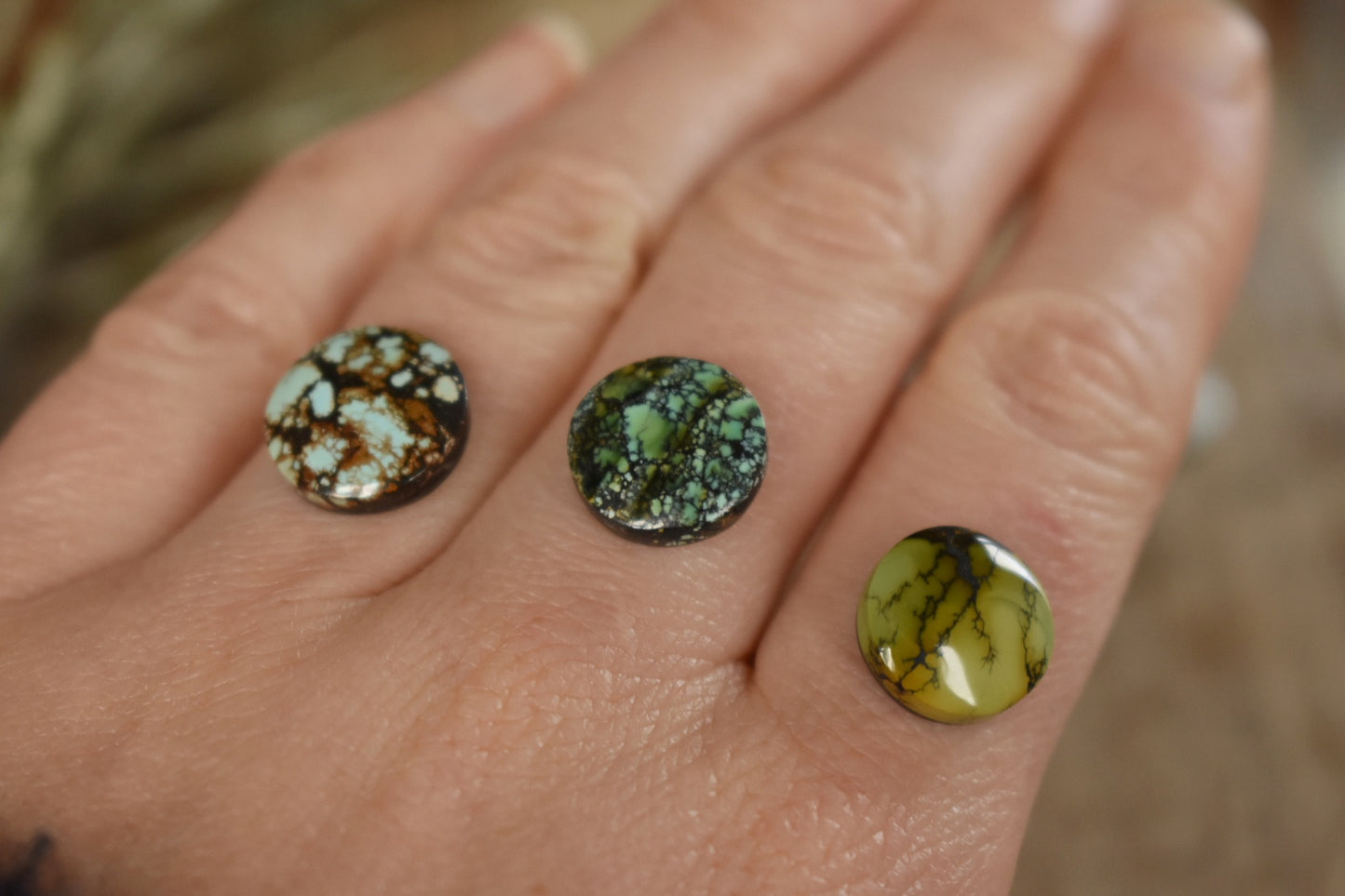 Round Wave Ring; Choose your favourite stone