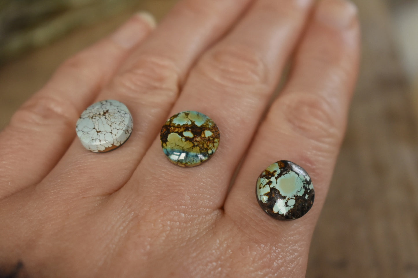Round Wave Ring; Choose your favourite stone