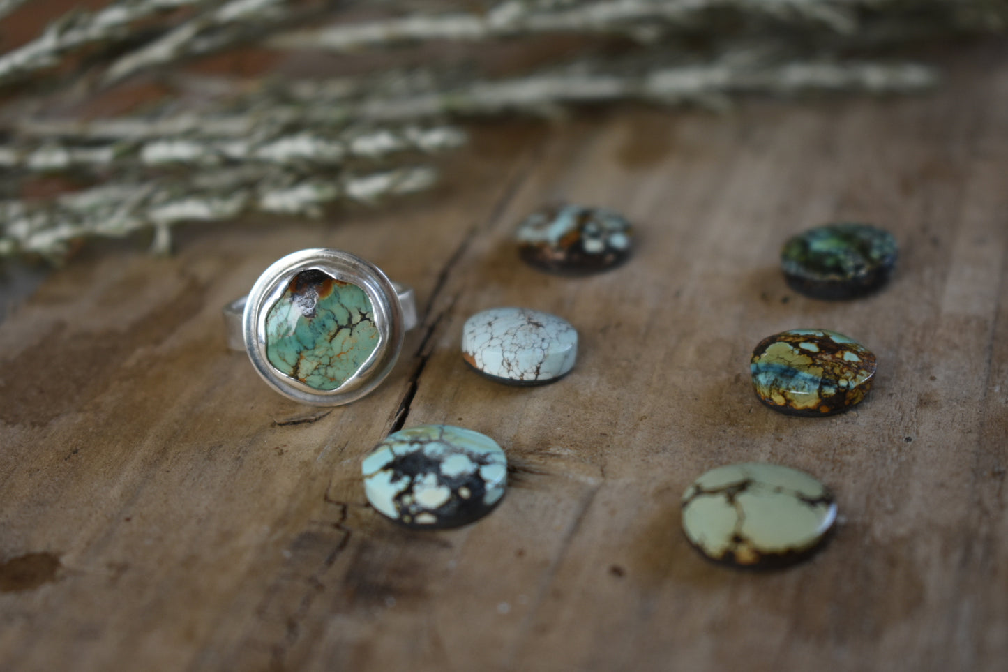 Round Wave Ring; Choose your favourite stone