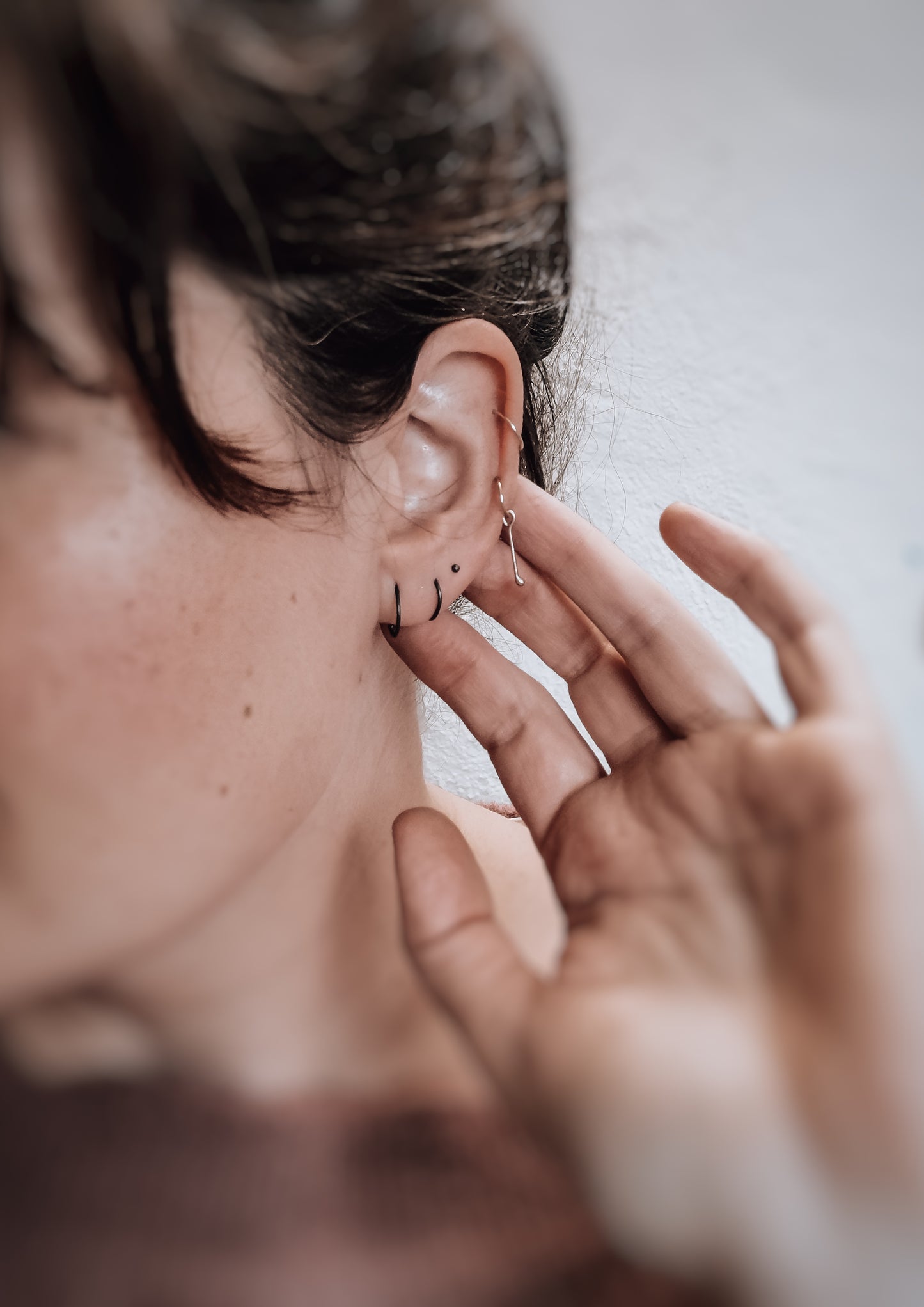 Ear Hugs, silver & black