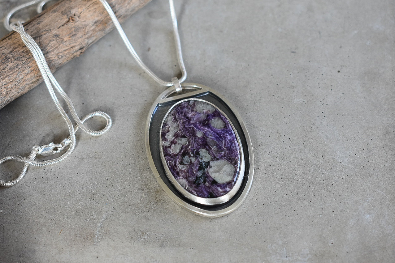 Oval Agate Statement Pendant