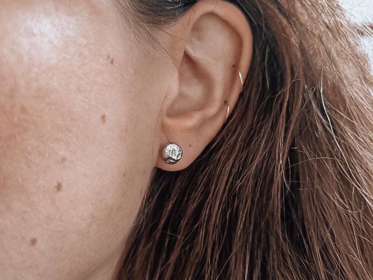 Rock studs