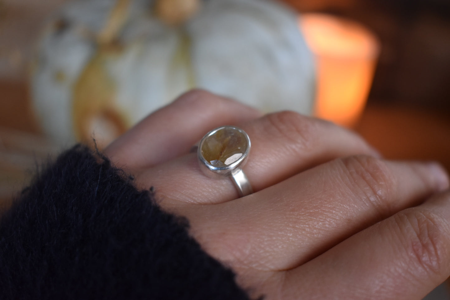 Golden Leaves Quartz Ring